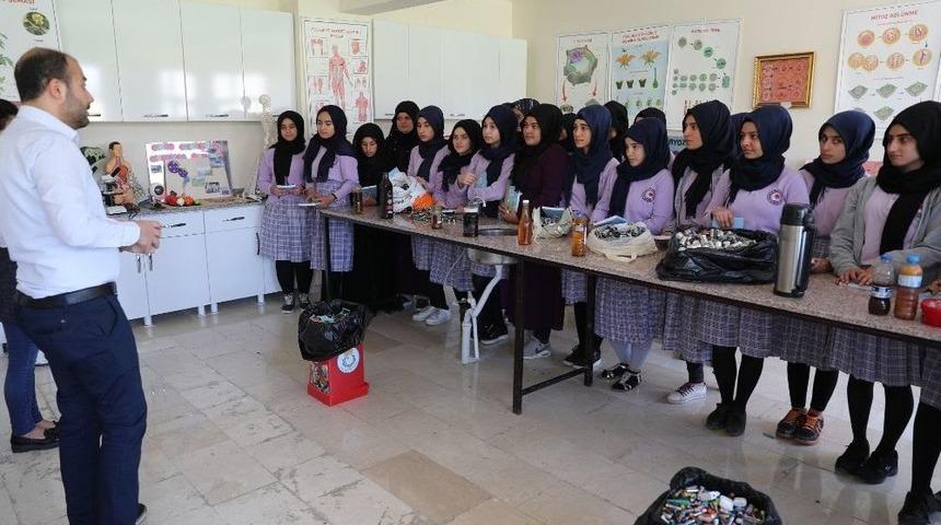 B&uuml;y&uuml;kşehir Gen&ccedil;lere &Ccedil;evre Bilincini Aşılıyor