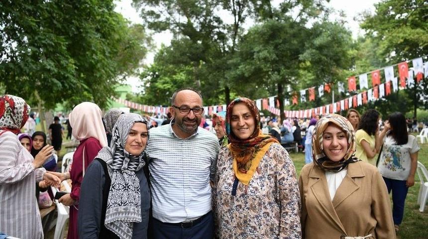 Kartepe Belediyesi&rsquo;nden Yaza Merhaba Pikniği