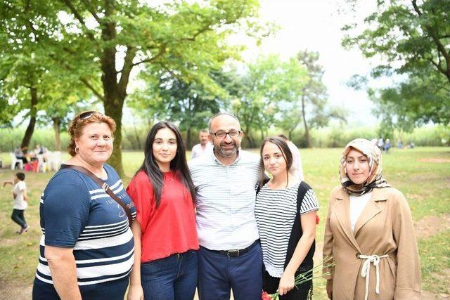 Kartepe Belediyesi’nden Yaza Merhaba Pikniği