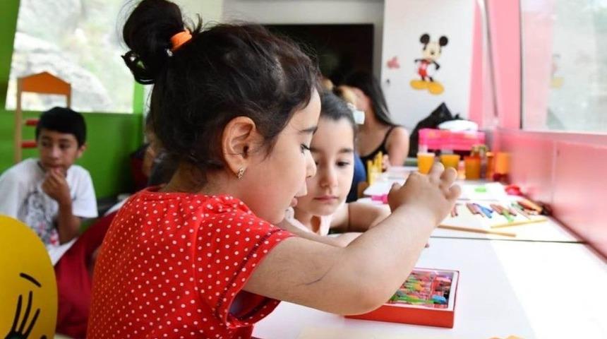 Şehit &Ouml;ğretmenin Adı Verilen Gezici Okul &Ouml;ğrencilerle Buluştu