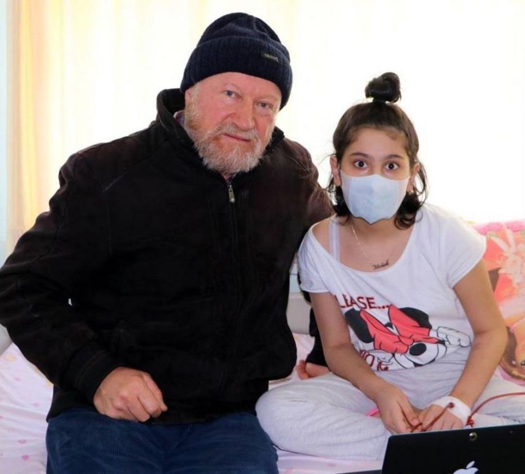 Kanser Hastalarını Peruk Takmaya &Ccedil;ağıran Melek Narcı Hayatını Kaybetti