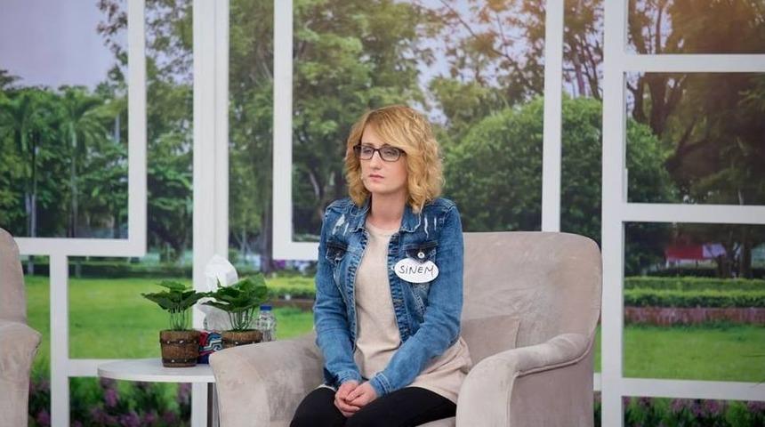 T&uuml;rkiye&rsquo;nin Aradığı O İsmi Esra Erol Ortaya &Ccedil;ıkardı