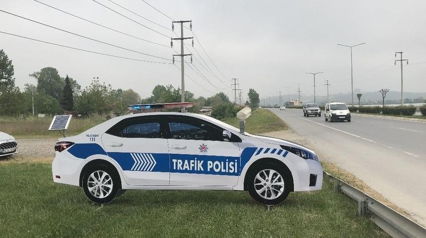 Trafik Kazalarına Karşı Maket Polis Aracı &Ouml;nlemi