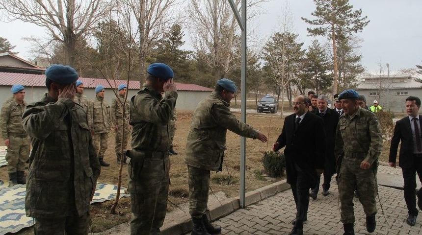 Şehitler İçin Kurban Kesilerek Mevlit Okutuldu