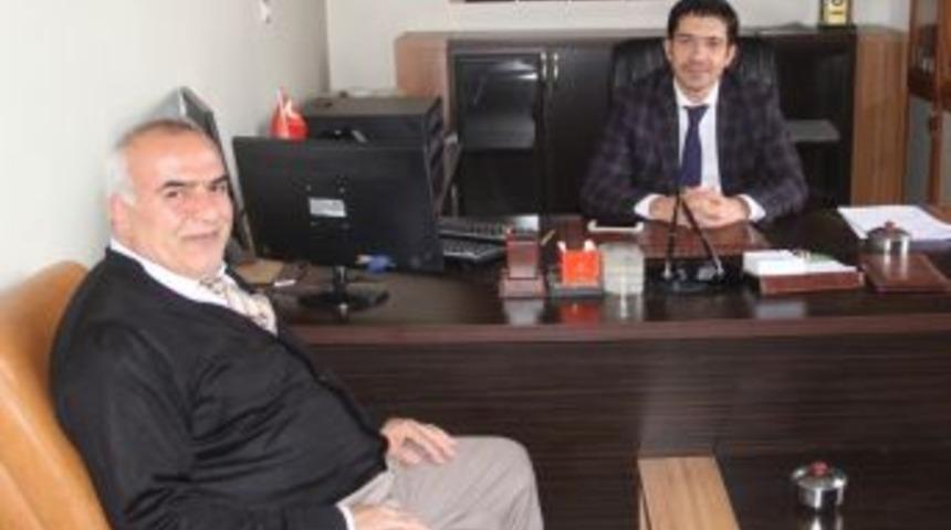 Kaymakam &Ouml;zt&uuml;rk&rsquo;ten M&uuml;d&uuml;r Akdeniz&rsquo;e Ziyaret