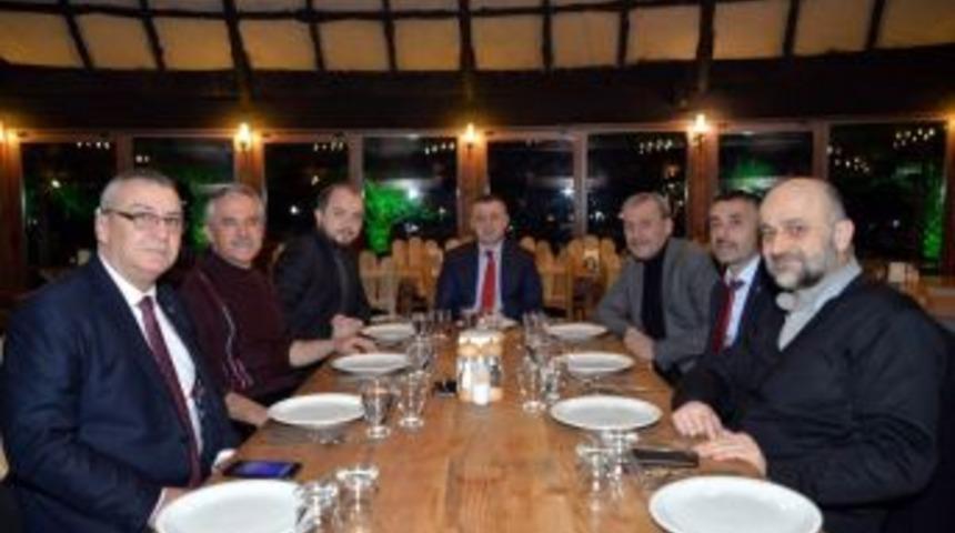 Vali Büyükakın, Siyasi Partilerin İl Başkanları İle Bir Araya Geldi