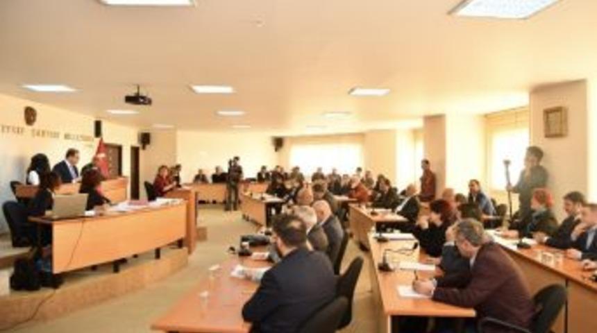 Necmettin Erbakan Ve Tuncel Kurtiz’in Adı Maltepe’de Yaşayacak