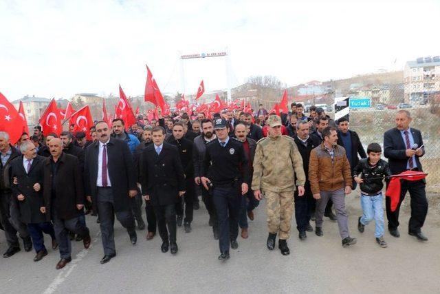 Ağrı’da Mehmetçiğe Destek İçin Binler Yürüdü