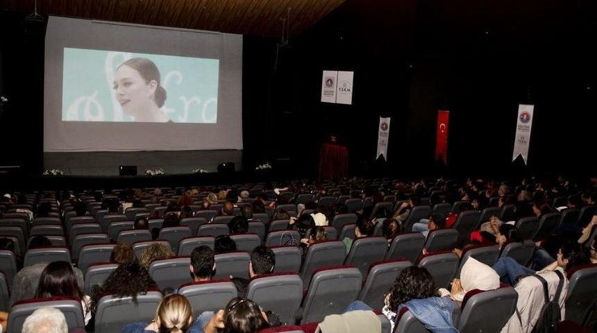 "sofra Sırları" Maltepe&rsquo;de Seyirciyle Buluştu