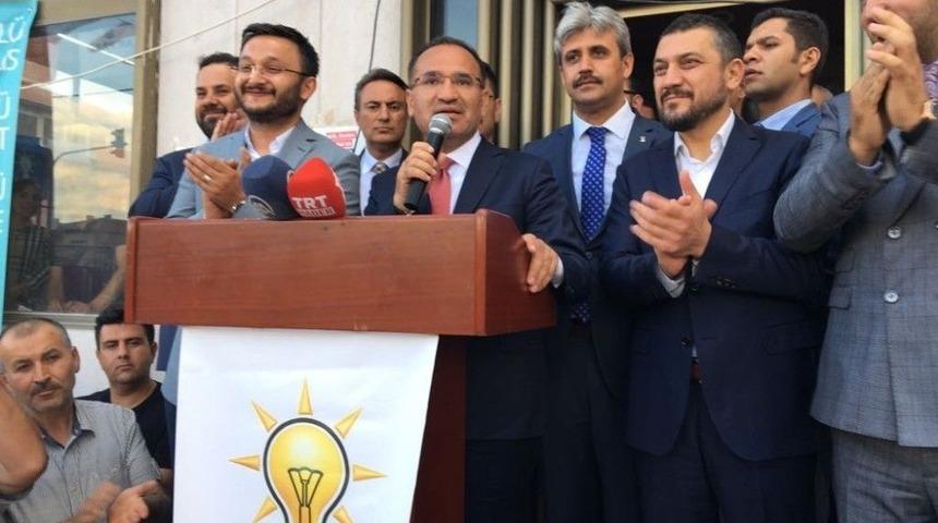 Başbakan Yardımcısı Bozdağ: “ince, Türkiye’nin İçinde Bulunduğu Durumu Bilmiyor”