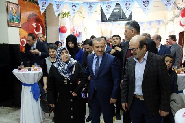 Tunceli’de Şehit Polisin İsmi Kütüphaneye Verildi