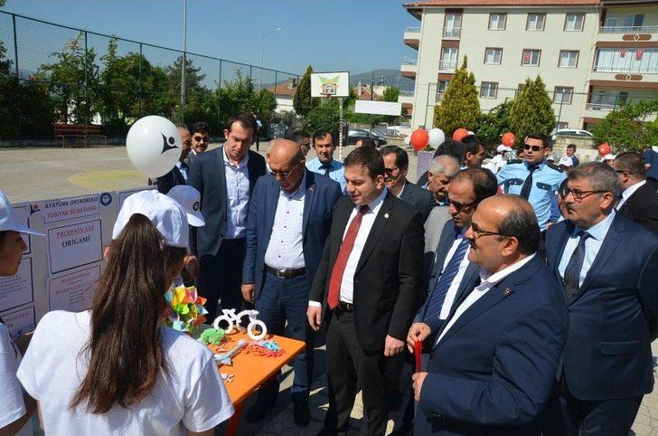 Kargı’da Bilim Fuarı Açıldı G3