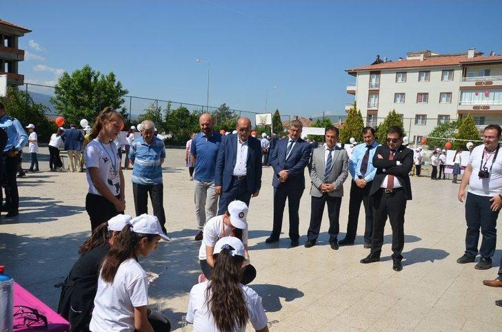 Kargı’da Bilim Fuarı Açıldı G4