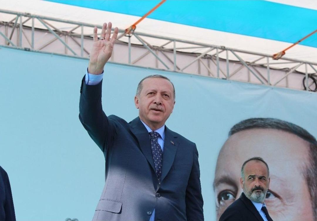 Erdoğan, Se&ccedil;im Startını İzmir&rsquo;den Verdi
