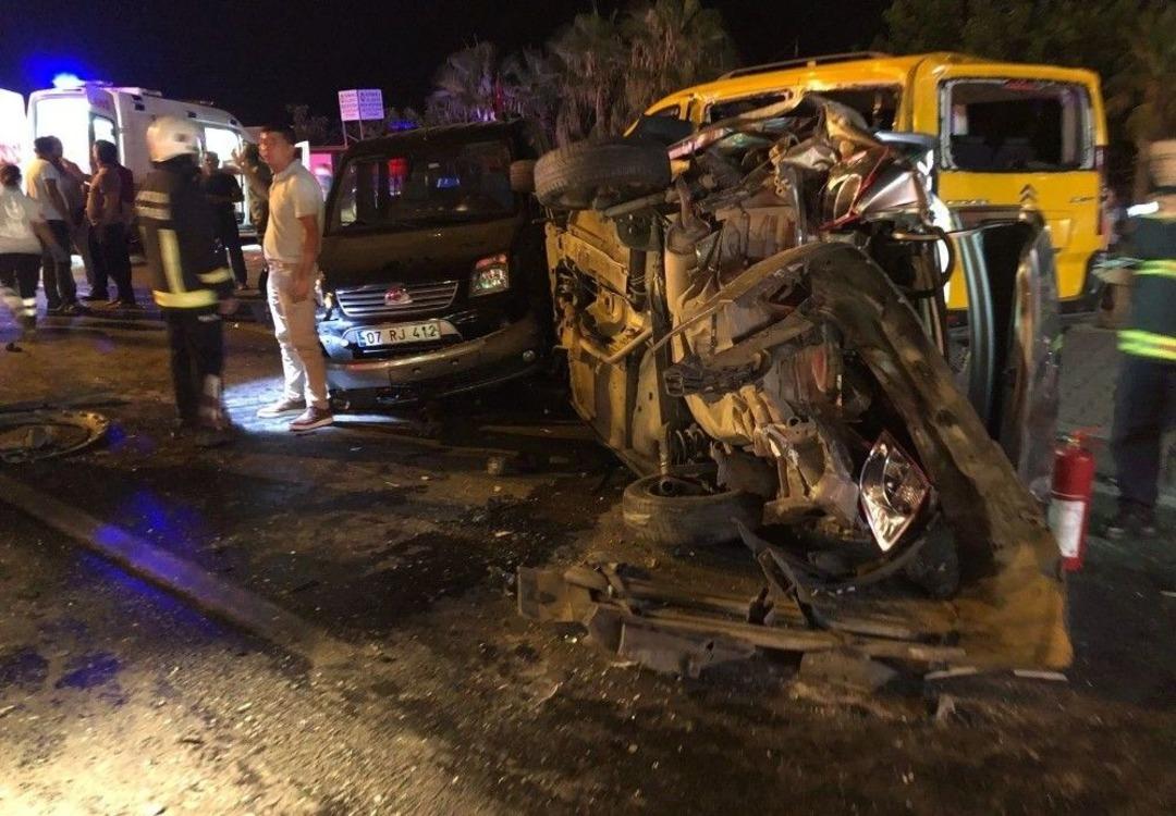 Antalya&rsquo;da Tır Dehşeti