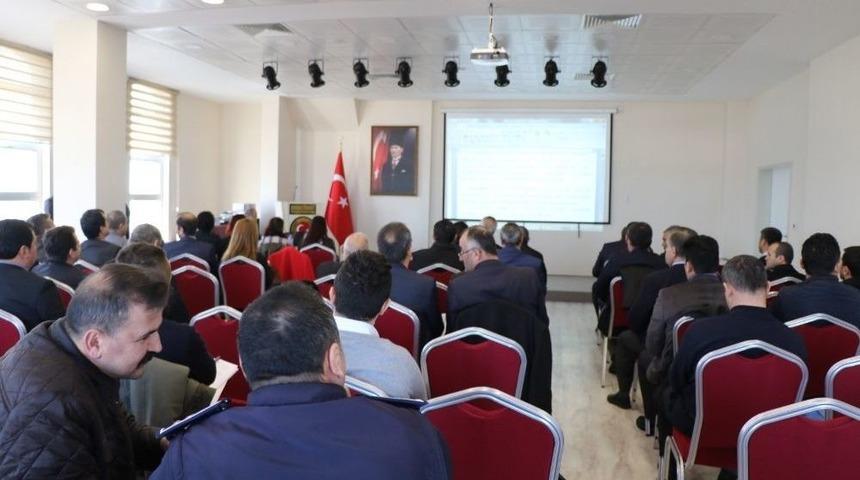Belediye Personeline Hizmet İ&ccedil;i Eğitim Semineri