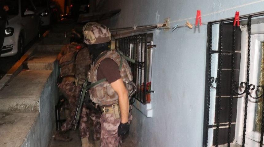 İstanbul&rsquo;da Narkotik Operasyonu; 2 G&ouml;zaltı