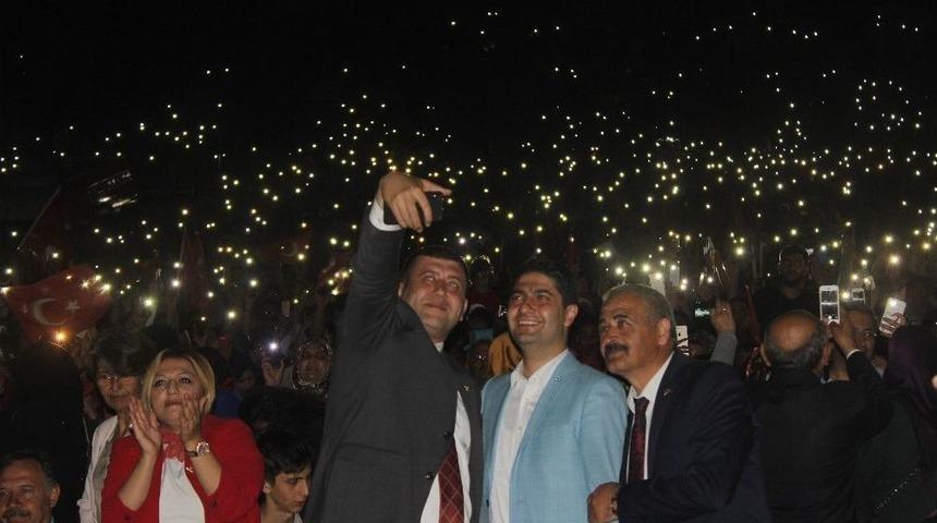 Sanatçı Yıldızdoğan: "kızıl Elma’yı Amasya Elması Zannediyorlardı"