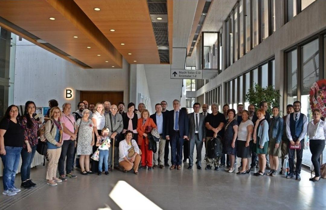 İlklerin Şehri Bergama&rsquo;da Tıp Tarihi Konuşuldu