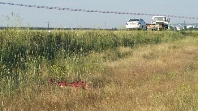 Karayoluna Çıkan Şahıs Otomobilin Çarpması Sonucu Öldü