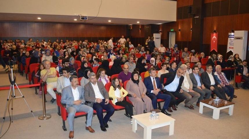 Hikayelerle Anadolu&rsquo;yu Anlattı