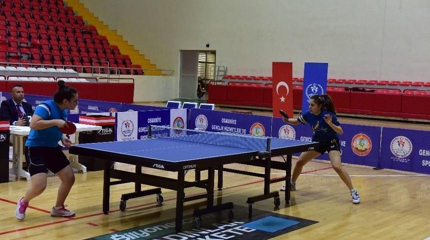 Kıran Kırana Ge&ccedil;en Okul Sporları Masa Tenisi Grup M&uuml;sabakaları Sona Erdi