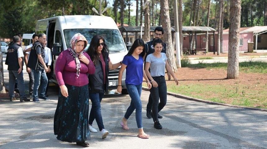 Adana&rsquo;da Pkk/kck Operasyonu: 17 G&ouml;zaltı