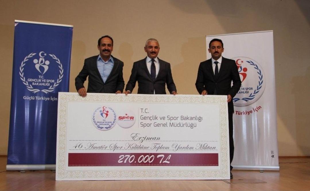 Erzincan&rsquo;da Spor Kul&uuml;plerine 270 Bin Tl Nakdi Yyardım