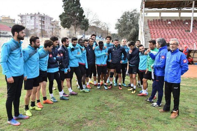 Salihli Belediyespor Seri Peşinde