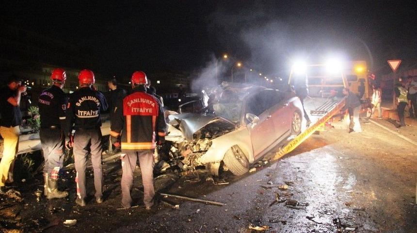 Otomobil Buğday Y&uuml;kl&uuml; Tıra Arkadan &Ccedil;arptı: 1 Ağır Yaralı