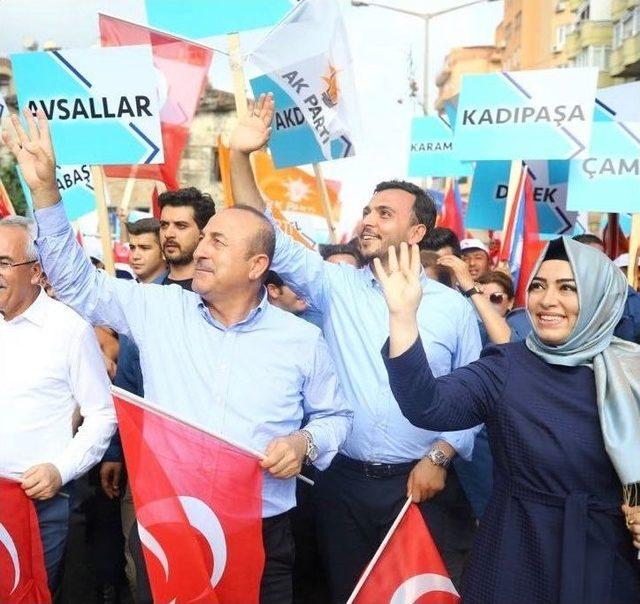 Sena Nur Çelik: “vakit İstiklal Vakti, Vakit İstikbal Vakti”