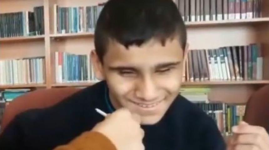 Kanser Hastası &Ouml;ğrencinin Son G&ouml;r&uuml;nt&uuml;leri Ağlattı