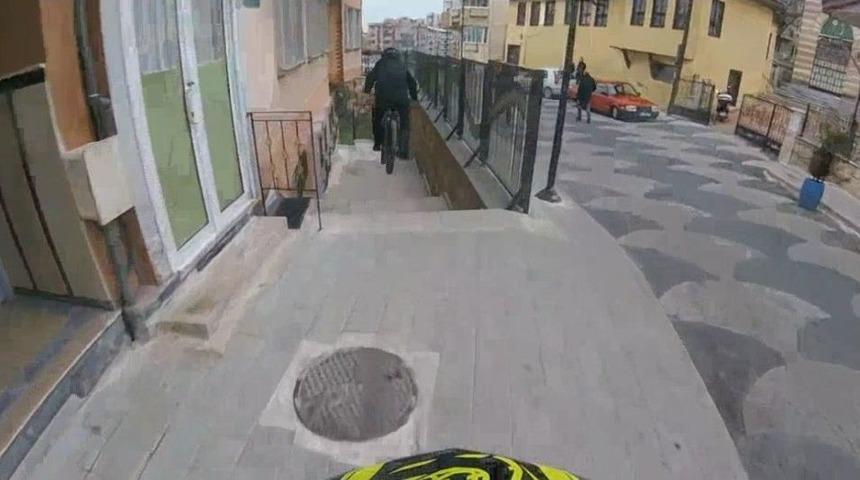 Adrenalin Tutkunu Bisikletçiler Nefes Kesti