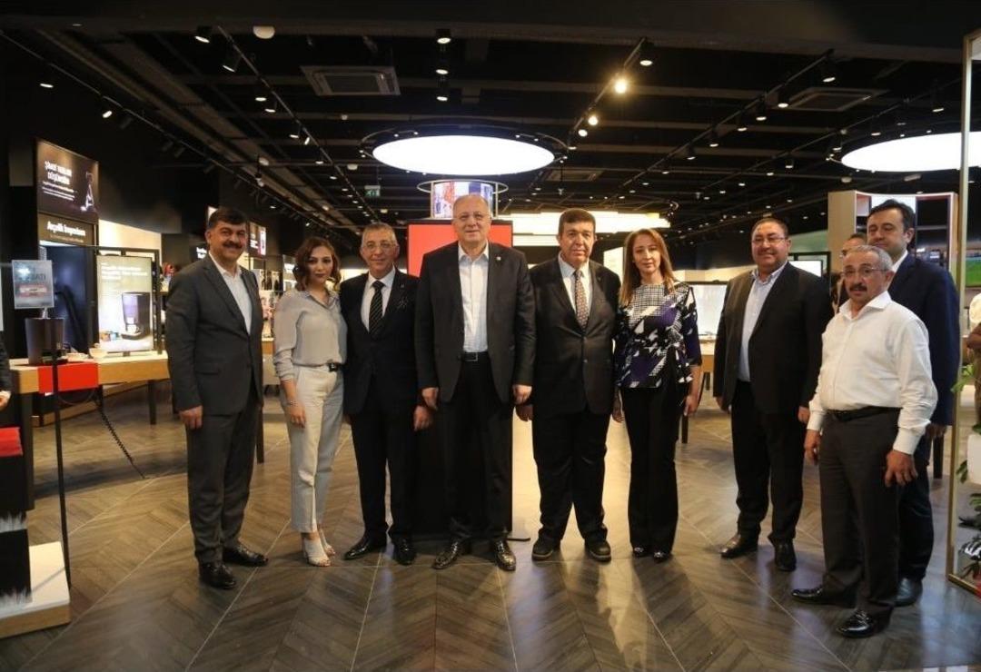 Milletvekili Nejat Ko&ccedil;er,