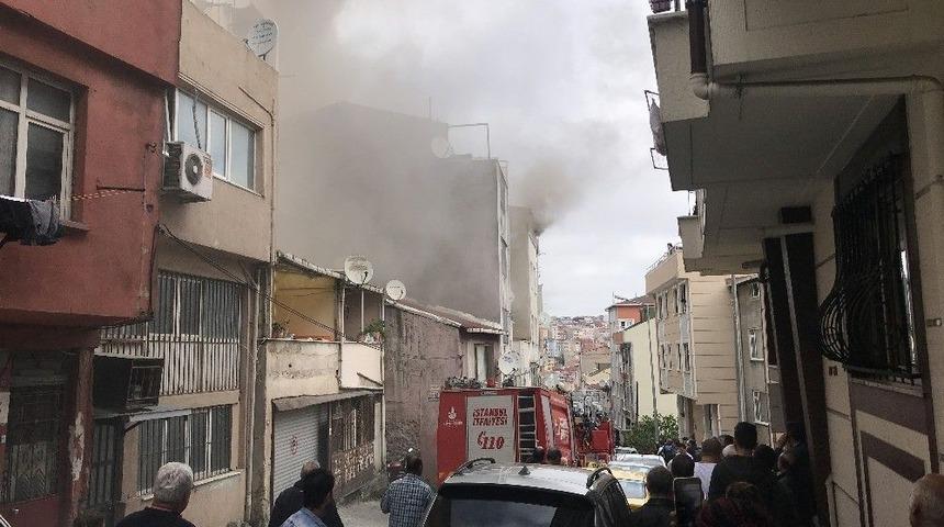 İtfaiye Ekipleri Yangına Değil Hatalı Park Eden Ara&ccedil;lara M&uuml;dahale Etti