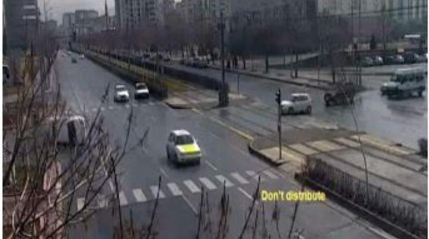 Kontrolden &Ccedil;ıkan Otomobil Takla Attı