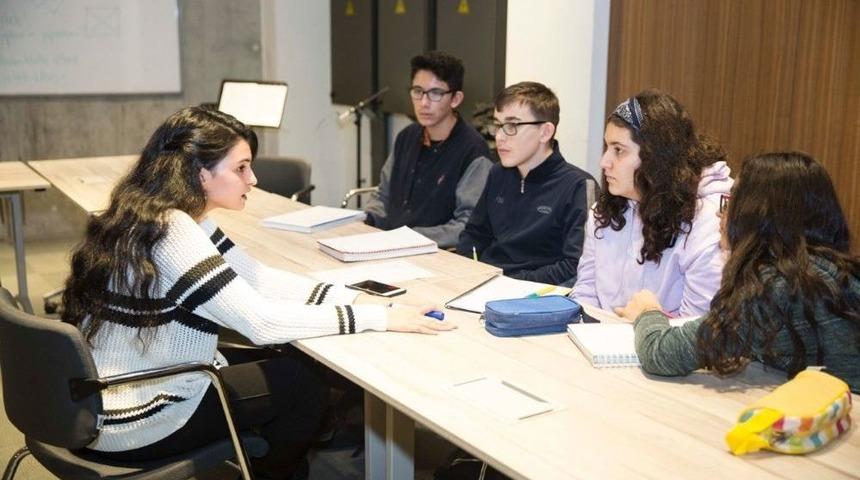 Ag&uuml;&rsquo;de K&uuml;lt&uuml;rlerarası İletişim Ve Etkileşim &Ccedil;alıştayı D&uuml;zenlendi