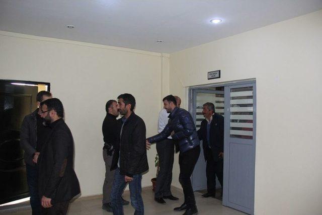 D&uuml;lgeroğlu&rsquo;ndan Esnaf Ve Vatandaşlarla Bir Araya Geldi 1