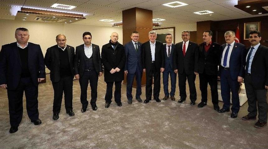 Başkan Karaosmanoğlu, &ldquo;islam Asla &Ouml;z&uuml;nden Kopuk &Ouml;ğretilemez&rdquo;