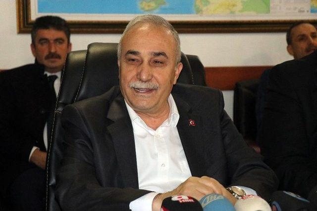 Bakan Fakıbaba: &ldquo;et İthalinin En &Ouml;nemli Sebebi Ana&ccedil; Olmaması&rdquo; 1