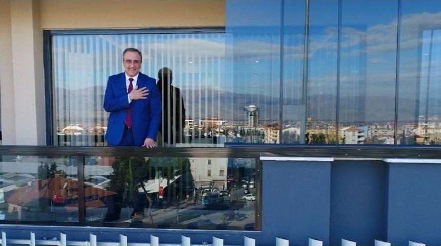 Belediyecilikteki Tecr&uuml;besini Milletvekilliğine Taşımak İstiyor