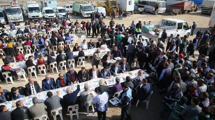 Belediye Personeli Gönül Sofrasında Buluştu
