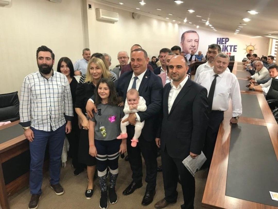 İmkon Genel Başkan Yardımcısı Ve Sakarya M&uuml;teahhitler Birliği Başkanı Bayrak Aday Adayı Oldu