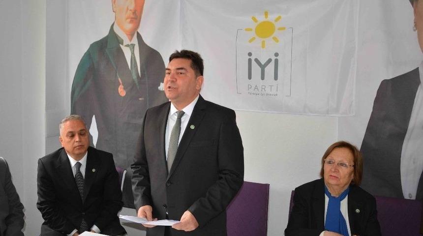 İyi Parti Ortaca İl&ccedil;e Kongresi Yapıldı