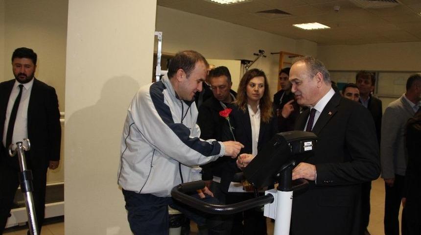 Bakan &Ouml;zl&uuml;: &ldquo;yerli Otomobille İlgili Şirketleşme Ve Bir Ceo Atama Aşamasındayız&rdquo;