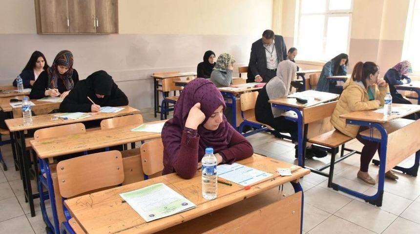 Kyk&rsquo;lılar Osmanlı T&uuml;rk&ccedil;esi İ&ccedil;in Erzurum&rsquo;da Yarıştı