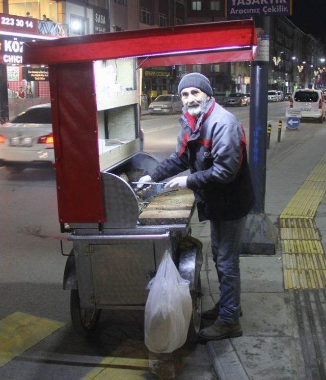 Maça Gitmek İçin Otomobilin Bagajında Seyahat Etti