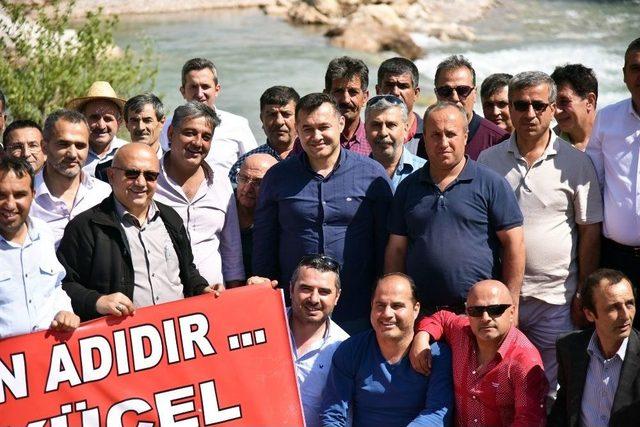 Başkan Yücel,muhtarlarla Bir Araya Geldi