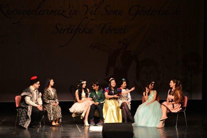 Sanat Dolu Gece Yıldırımlıları Büyüledi G5