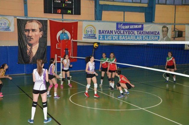 Bilecik Kulüplü Voleybol Genç Kızlar İl Şampiyonası Başladı